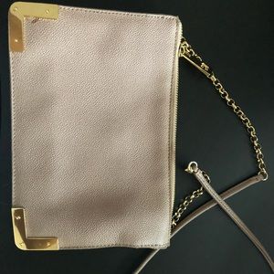Cross body purse